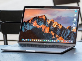 Apple MacBook Pro (2017) порівняли з попередником